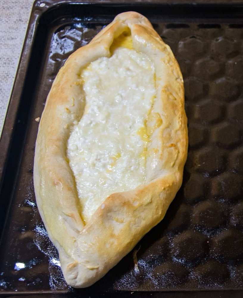 Випікання хачапурі